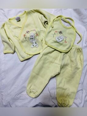 Baby Three-Piece Set with Cow Appliqué